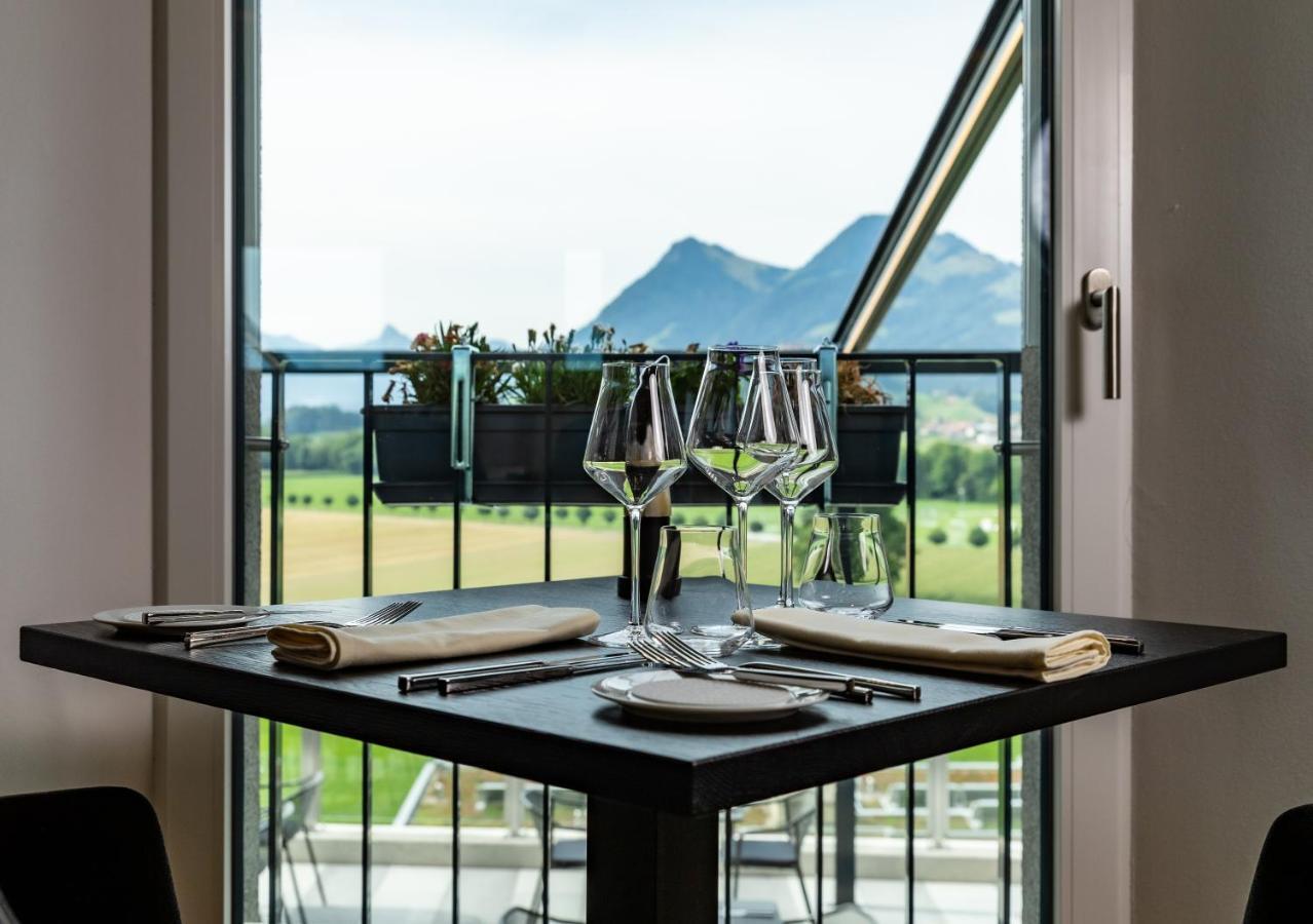 Les Montagnards Hotel Broc ภายนอก รูปภาพ